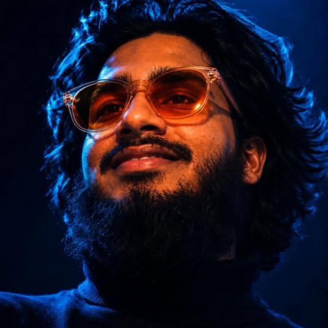 Minhaj Ahmed — Software Engineer & Creative Developer